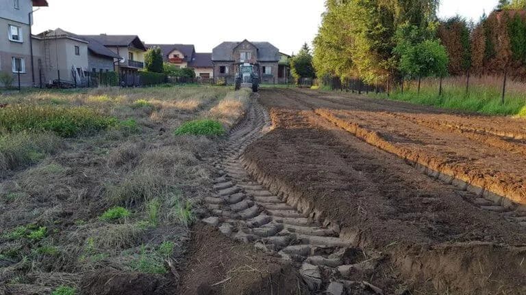 Rekultywacja gruntów: Definicja, metody i korzyści środowiskowe