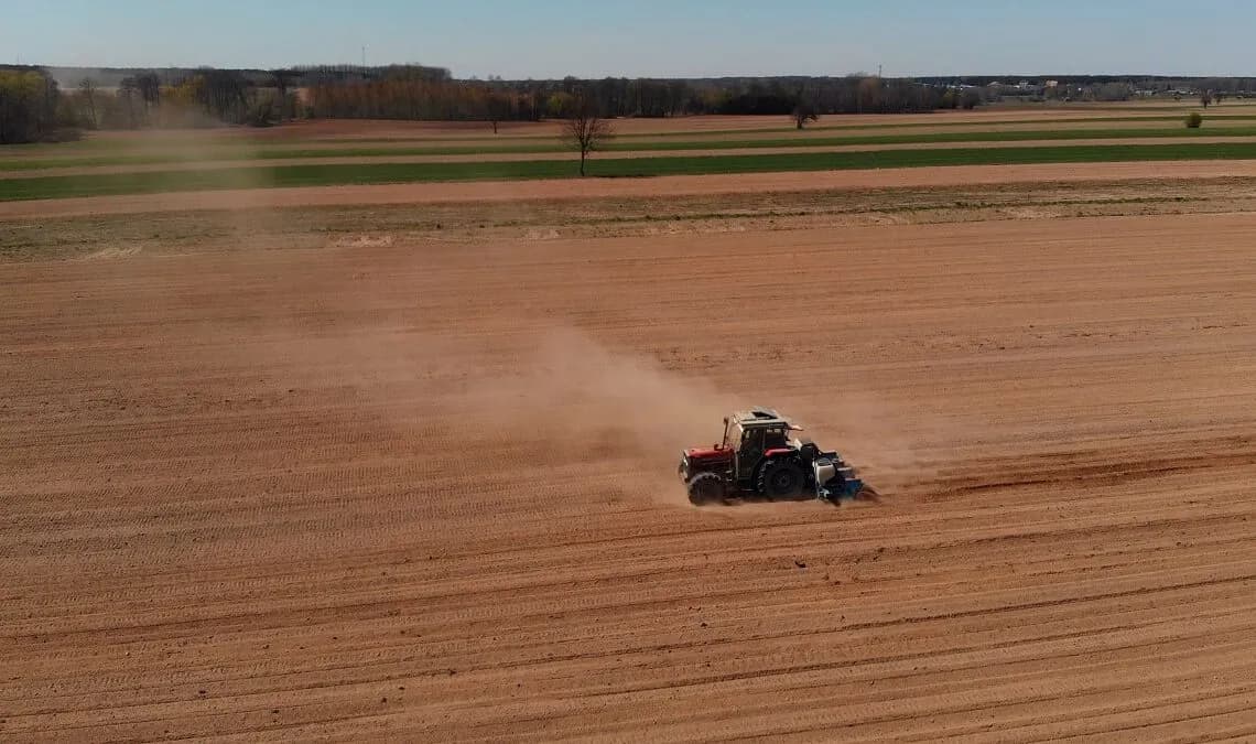 Ile kosztuje grunt rolny? Aktualne ceny i różnice regionalne